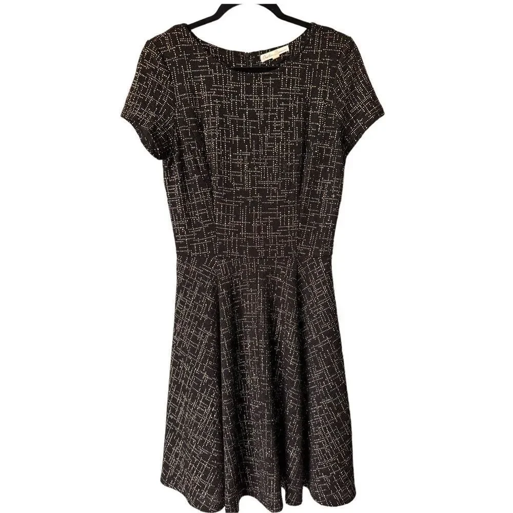 Creative Commune Women's Short Sleeve Fit and Flare Black Dress Size Medium‎